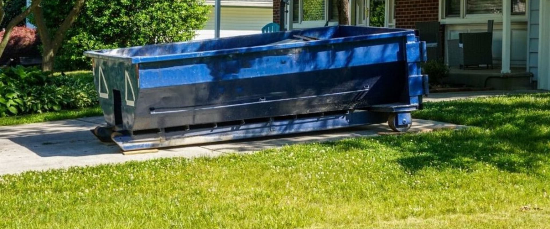 How To Dispose Of Waste From A Front Yard Landscaping Project In Arlington