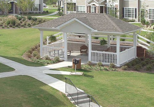 Curb Appeal Guaranteed: Enjoy Aesthetic Front Yard Landscaping With Luxury Townhomes For Rent In Cartersville